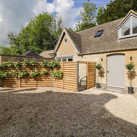 The Hayloft Villa Tetbury Exterior photo